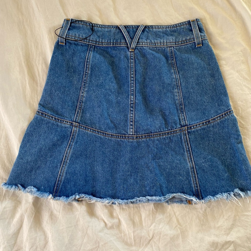 Veronica Beard Lavelle Denim Mini
Skirt - Picture 2 of 4